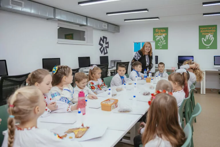 В Ізюмі відкрили найбільший підземний освітній простір для школярів