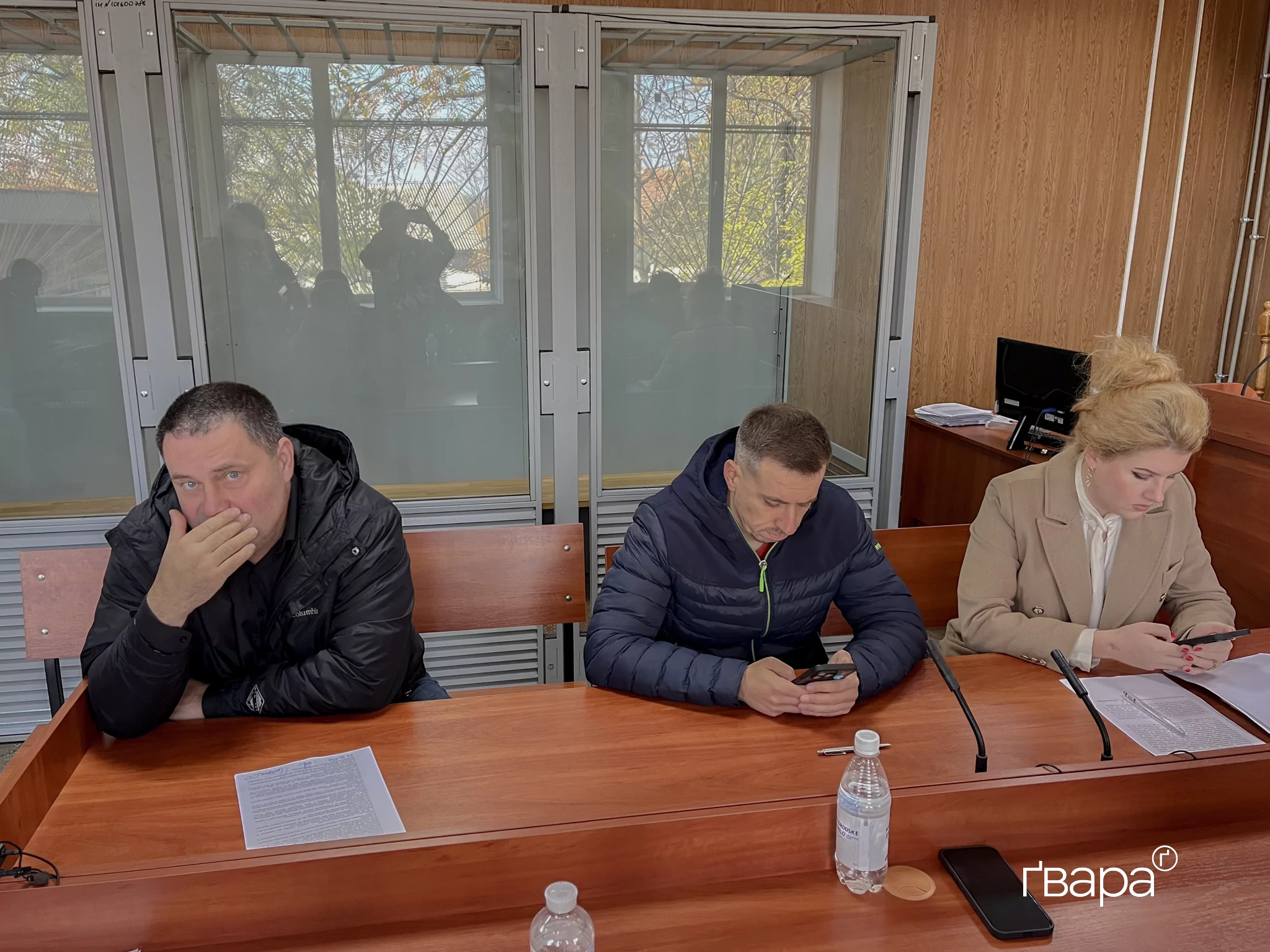 Обвинувачений Сергій Гайдаш, його захисники Дмитро Ципліцький та Юлія Пашкова / Фото: Анна Веклич, Ґвара Медіа