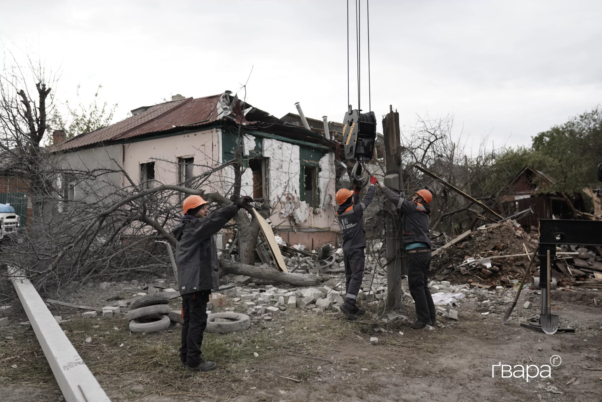 зображення до посту: «Я думала нас мине, але нас не минула війна»: Армія РФ завдала удару по Харкову