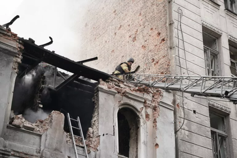 Russia attacks Kharkiv, 6 settlements in region, killing 2, injuring 15 over past day
