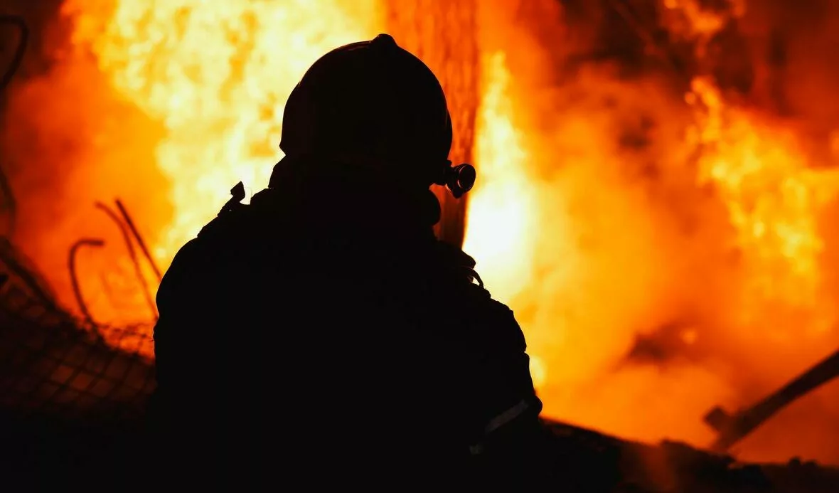 пожежа внаслідок обстрілу Харкова