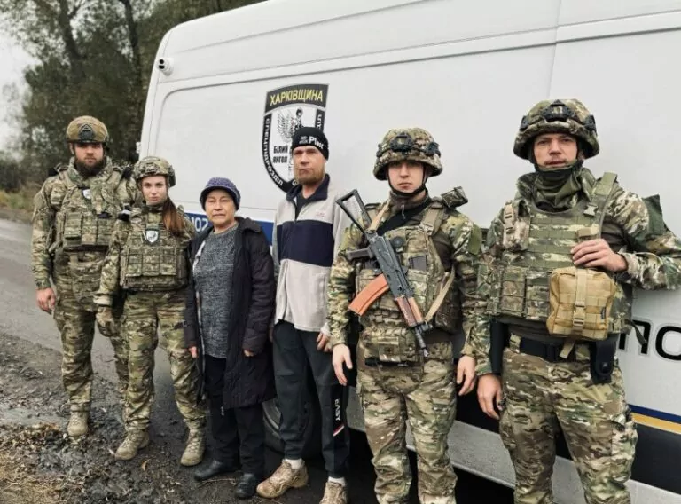 З Куп’янщини вдалося евакуювати матір з сином — поліція
