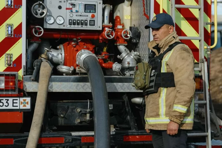 Recent Russian attacks on Poltava, Kharkiv regions destroyed about 60% of Ukraine’s natural gas production, Bloomberg’s sources say 