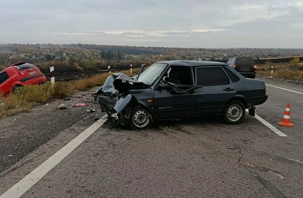 аварія за участі двох атомобілів