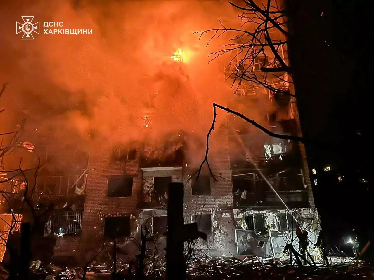 A residential apartment building is on fire in Balakliia, Kharkiv oblast, after being hit by Russian missile.