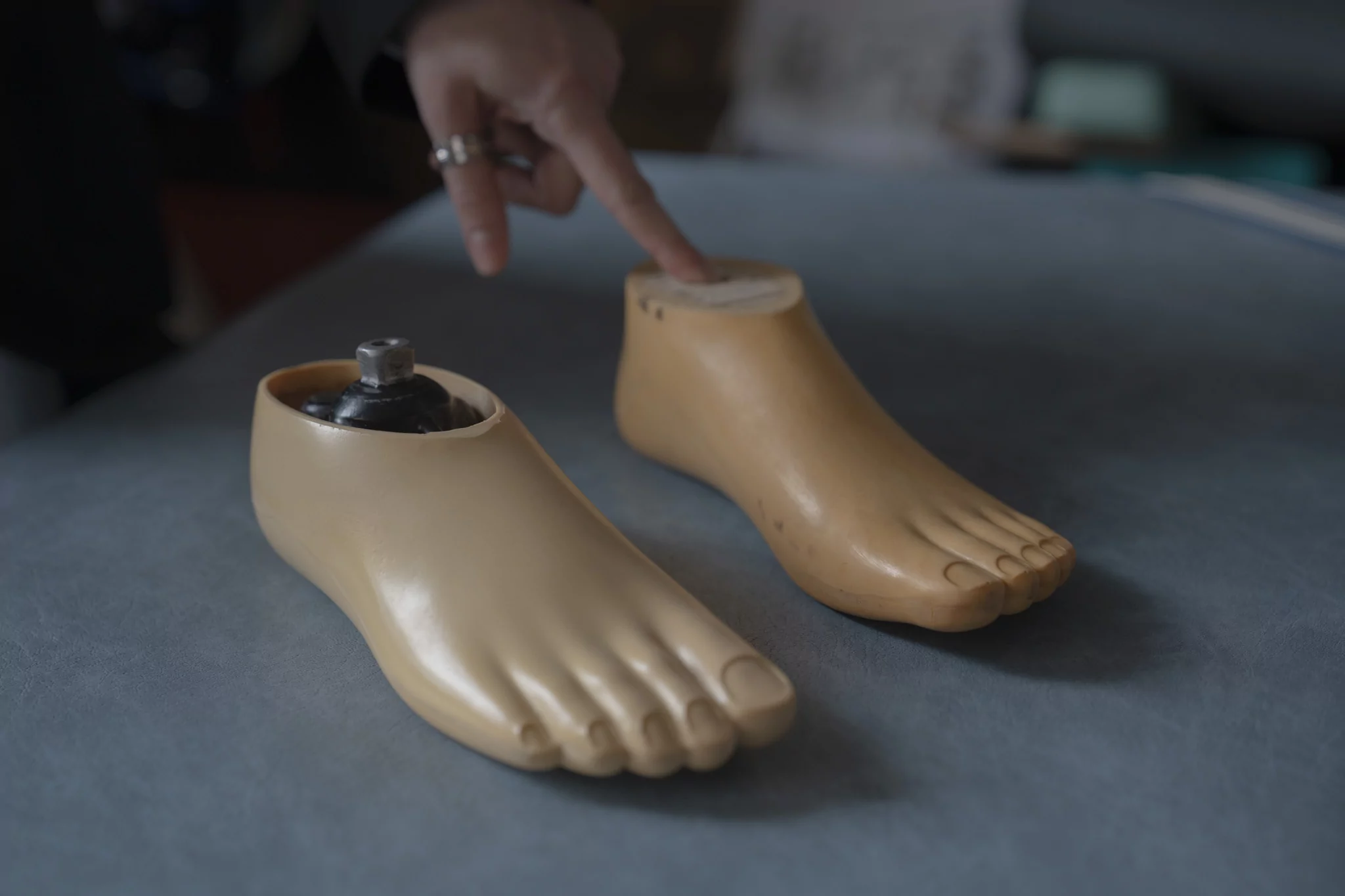 Food model for psychological relief for phantom pain