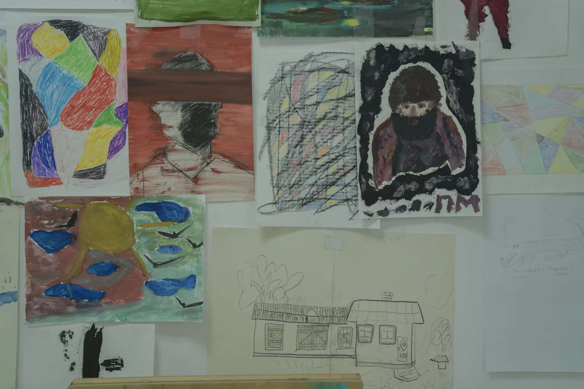 Drawing by soldiers after art therapy