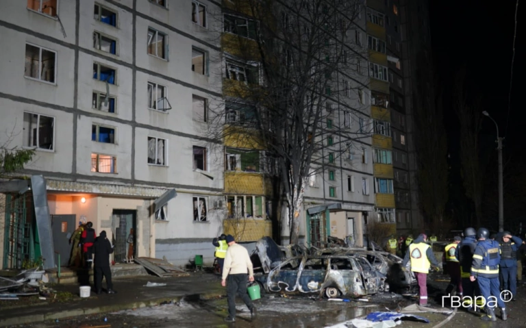 Щонайменше 45 будівель пошкоджено внаслідок нічного обстрілу Харкова