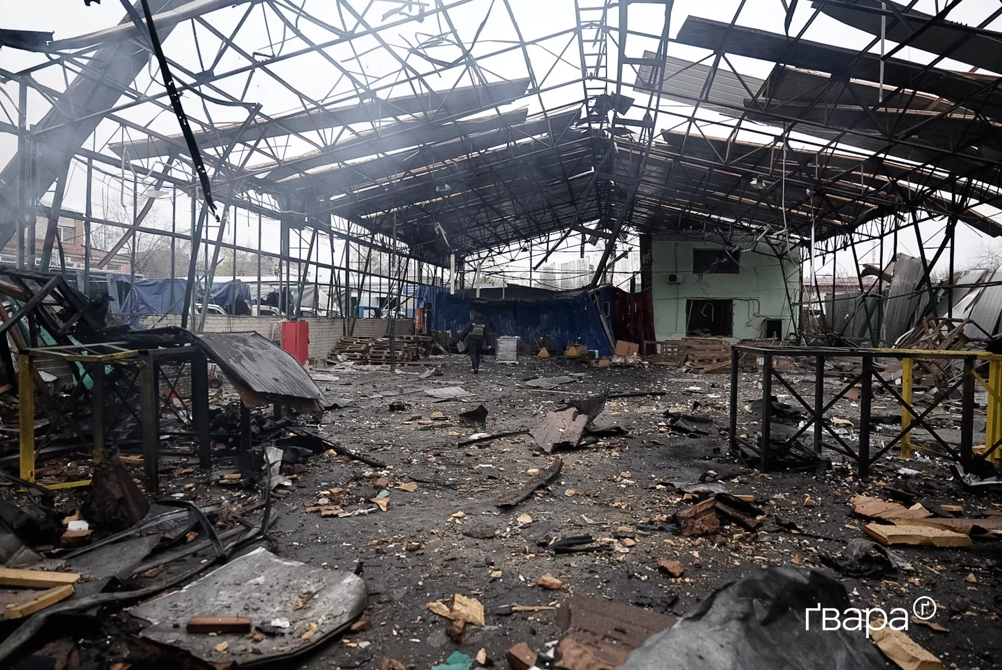 зображення до посту: Унаслідок російської атаки у Харкові зруйноване цивільне підприємство