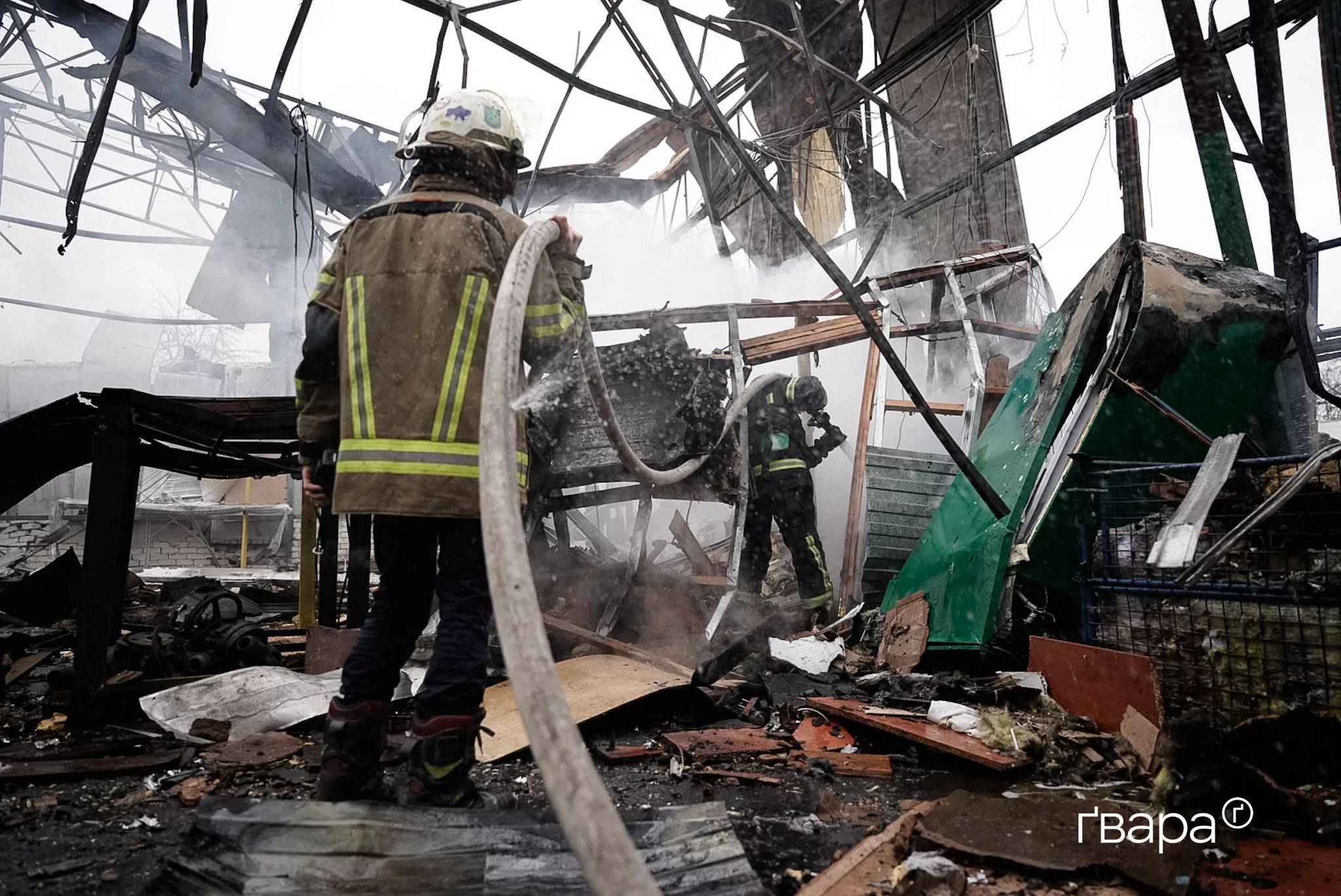 зображення до посту: Унаслідок російської атаки у Харкові зруйноване цивільне підприємство