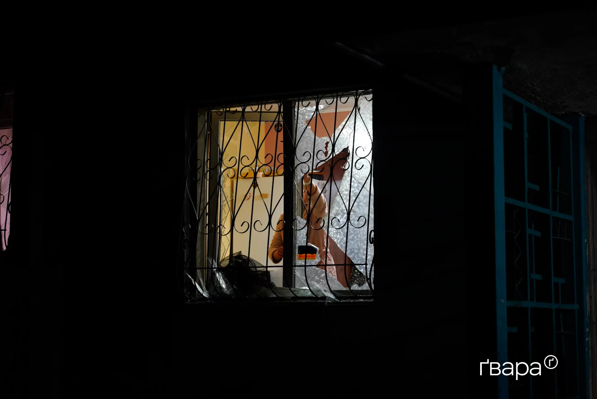 вибите вікно у багатоповерхівці Харкова