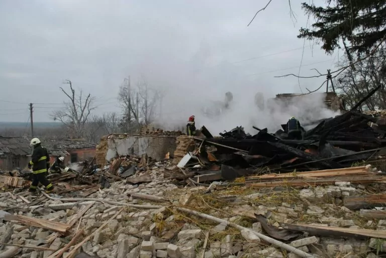 Russian airstrike on Chuhuiv district of Kharkiv oblast kills woman