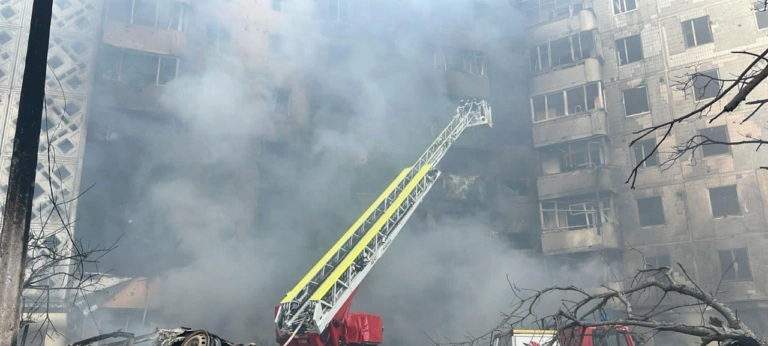 У Тернополі внаслідок обстрілу загинуло 21 людина: оновлюється