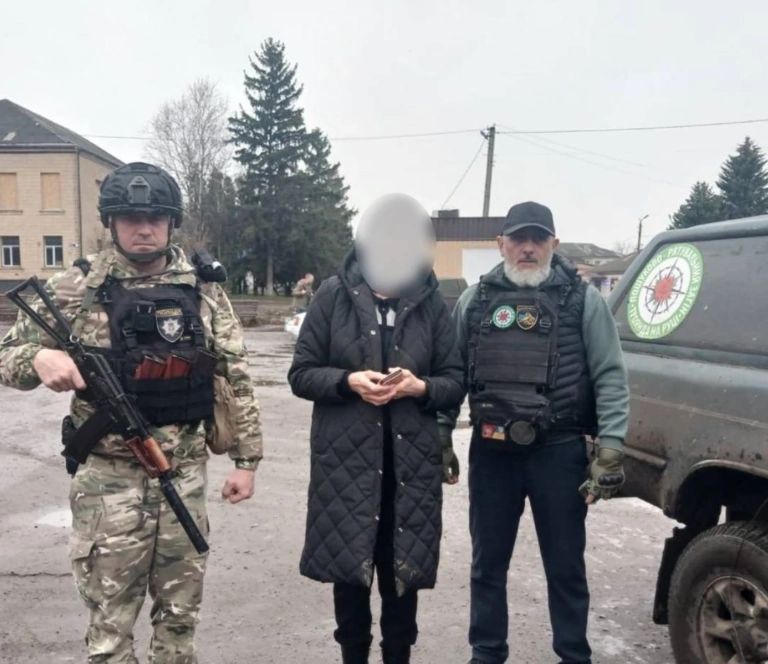 Волонтери «Троянда на руці» вивезли трьох людейт з Куп’янського району