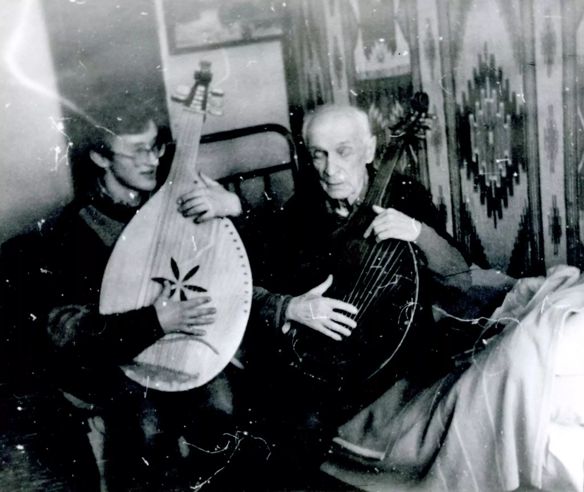 зображення до посту: Вуличне кобзарство — харківська традиція. Хто її відроджує та забороняє сьогодні?