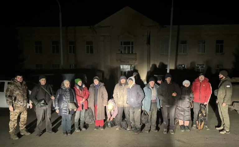 Сили оборони та СБУ евакуювали з Куп’янська 13 людей — РВА