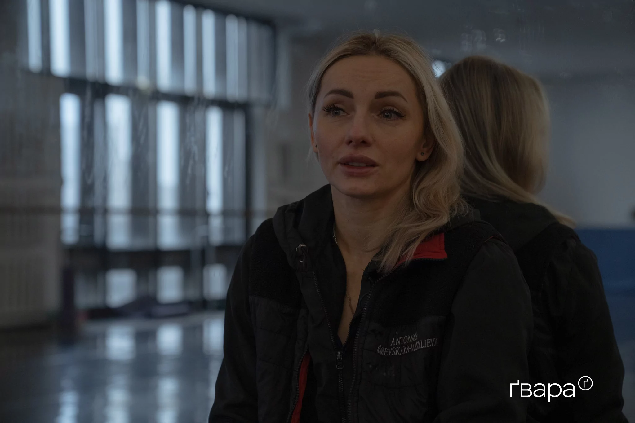 зображення до посту: &laquo;Снігова королева&raquo; готує артистів до різдвяного виступу. Як харківська балетна трупа проводить репетиції за 20 кілометрів від фронту