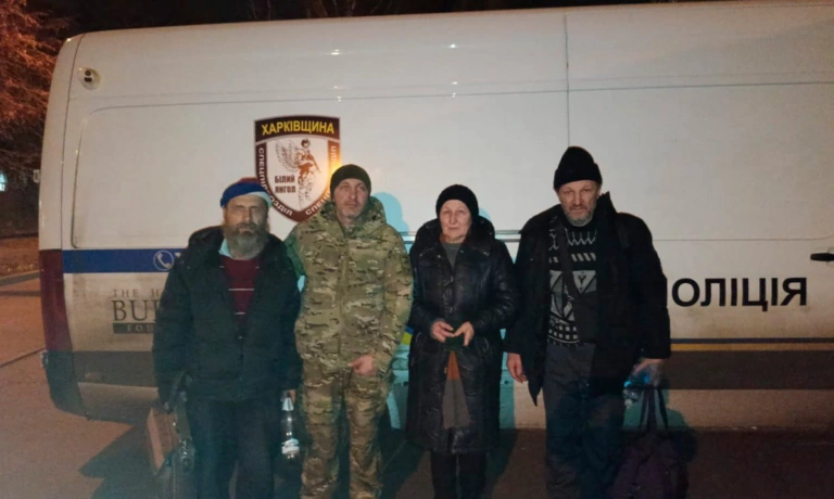 «Білі янголи» евакуювали чотирьох цивільних із Куп’янська