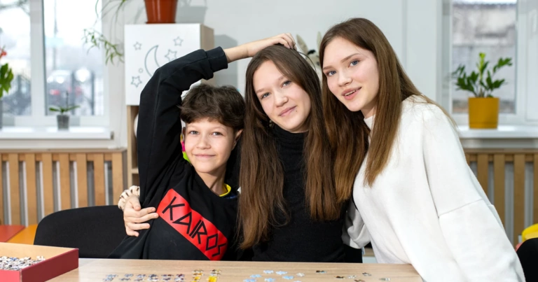 Центр життєстійкості у Пісочині допомагає внутрішньо переміщеним особам інтегруватися та відчути підтримку