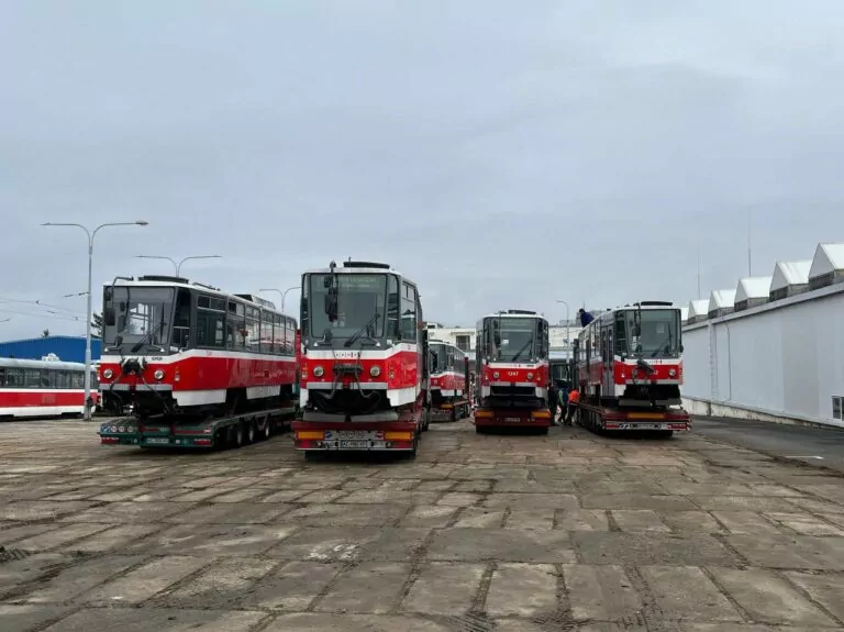 Харків отримав нові трамваї та тролейбуси від європейських партнерів