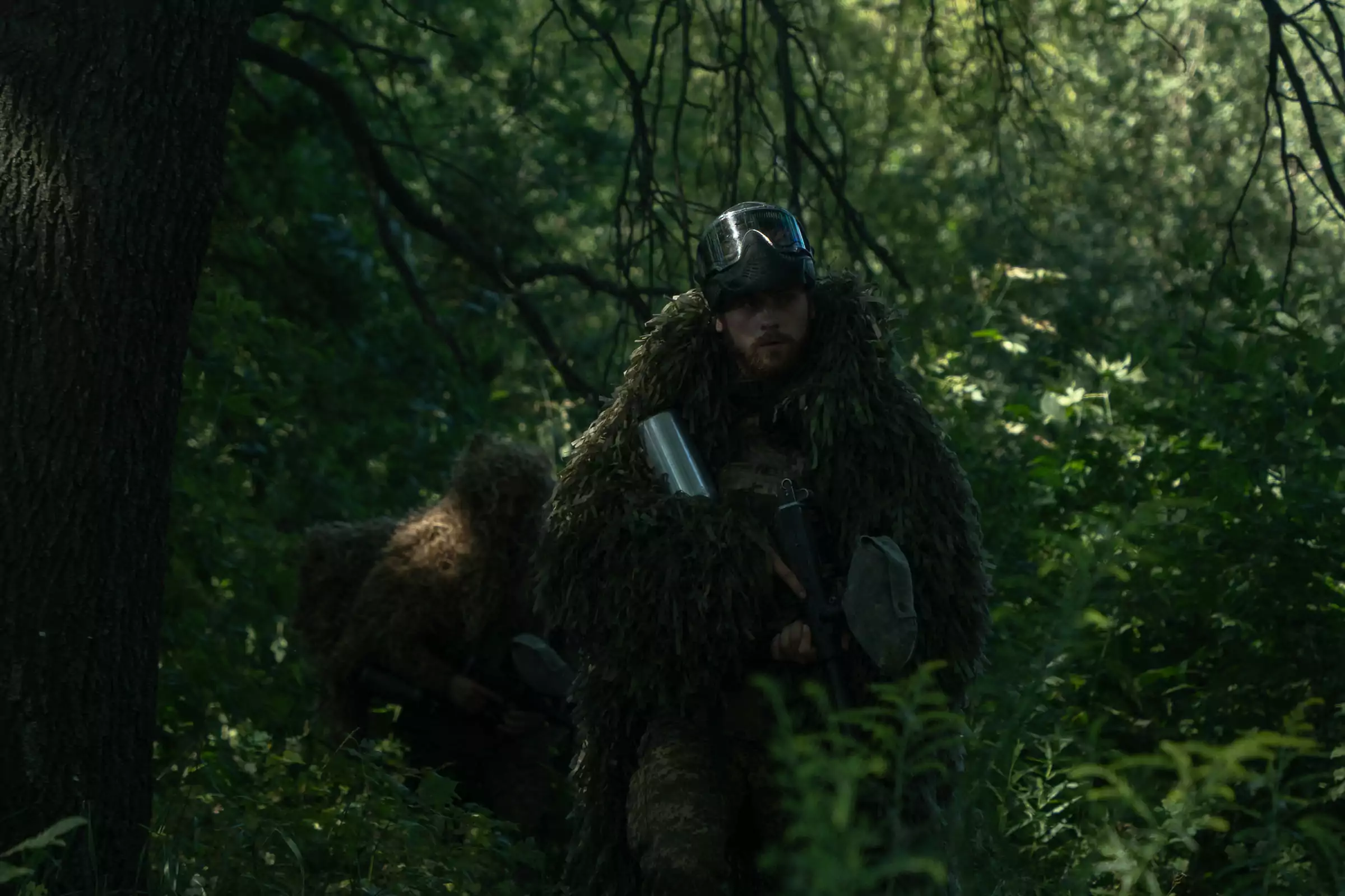 Soldiers from the 13th Khartiia Brigade practice tactical skills during paintball training. August 2025 / Photo: Gwara Media, Hnat Holyk
