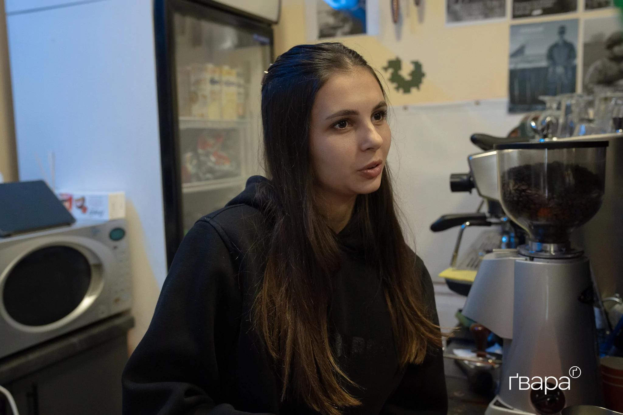 Віолетта в кав'ярні