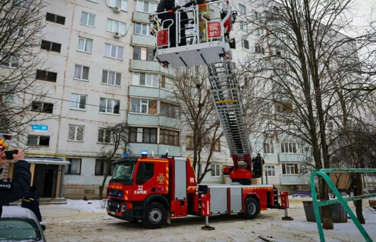З пожежі в Шевченківському районі Харкова врятували п’ятьох людей