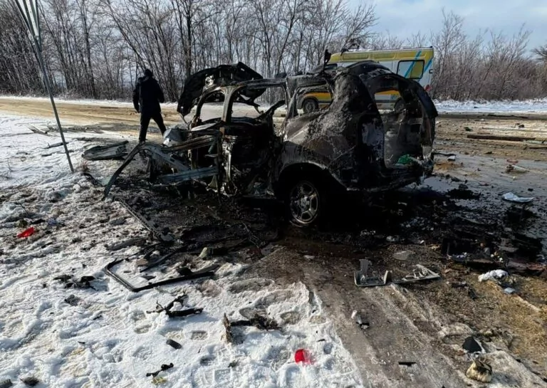 РФ вдарила безпілотником по «швидкій» на Харківщині: загинула жінка, є поранені