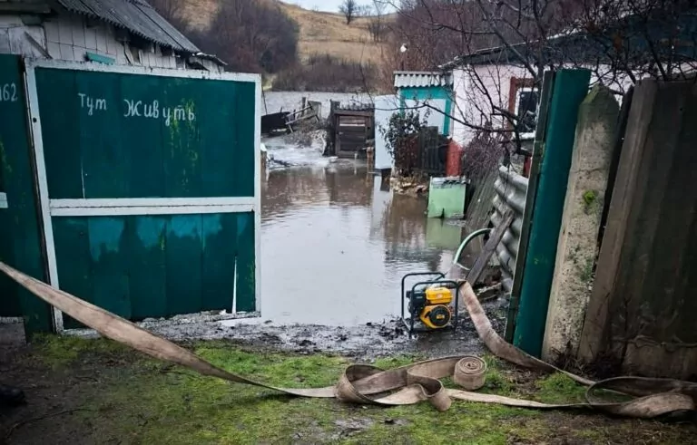 В Ізюмі протягом двох днів підтопило 139 приватних будинків