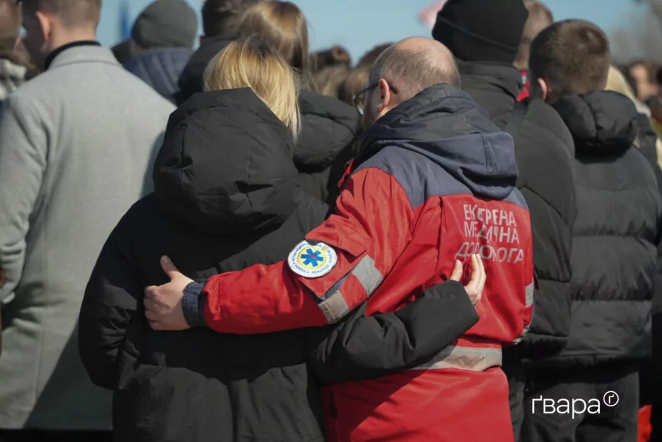 зображення до посту: У Харкові попрощалися з медиком швидкої допомоги, який загинув на Куп&rsquo;янщині