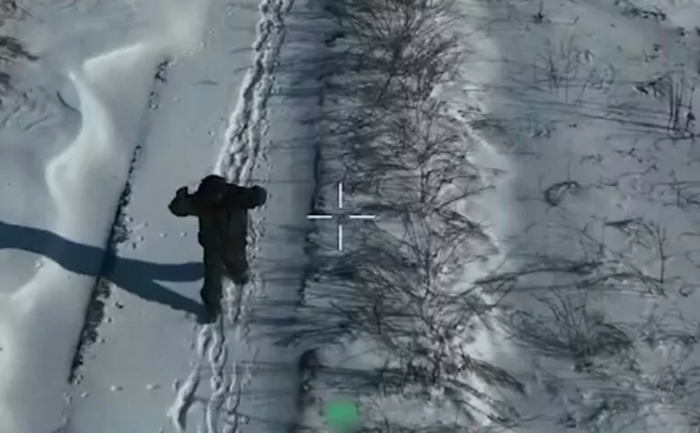 Прикордонники на Харківщині дроном із гучномовцем взяли в полон росіян 