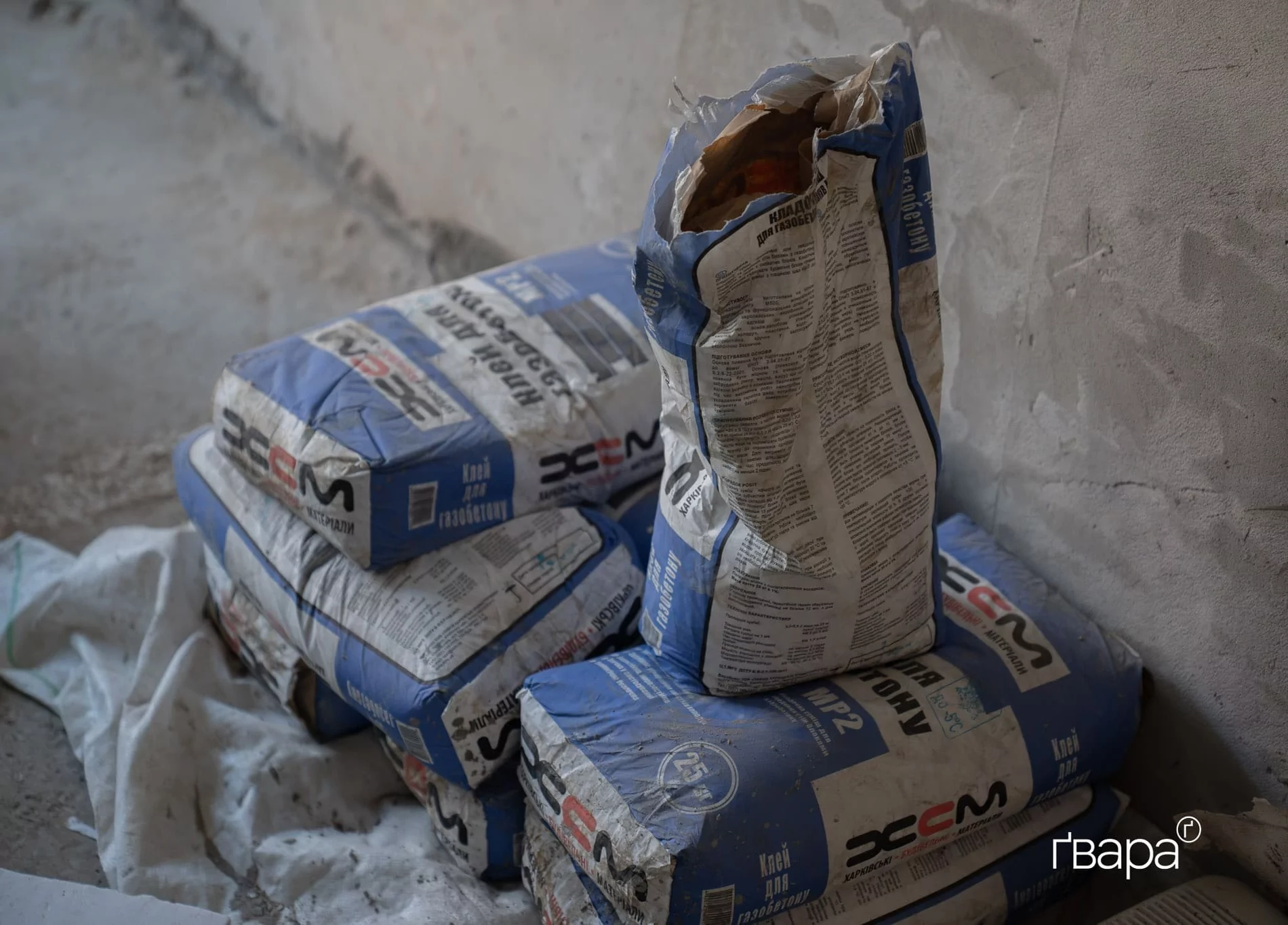 Робітники зберігали будівельні матеріали в квартирі Вікторії