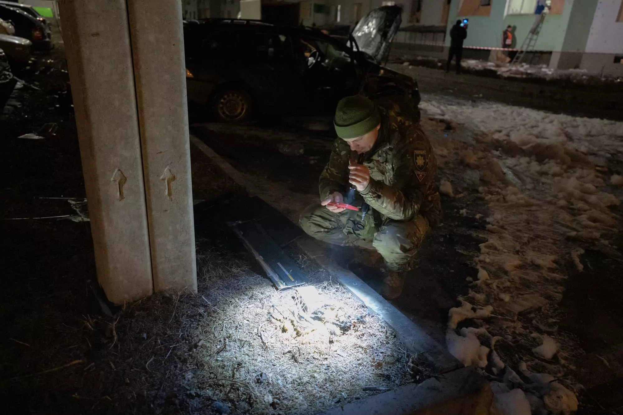 зображення до посту: &ldquo;What we repaired after previous time was blown out again.&rdquo; Russian attack on apartment building in Kharkiv injured 9, including 2 children (Photo)