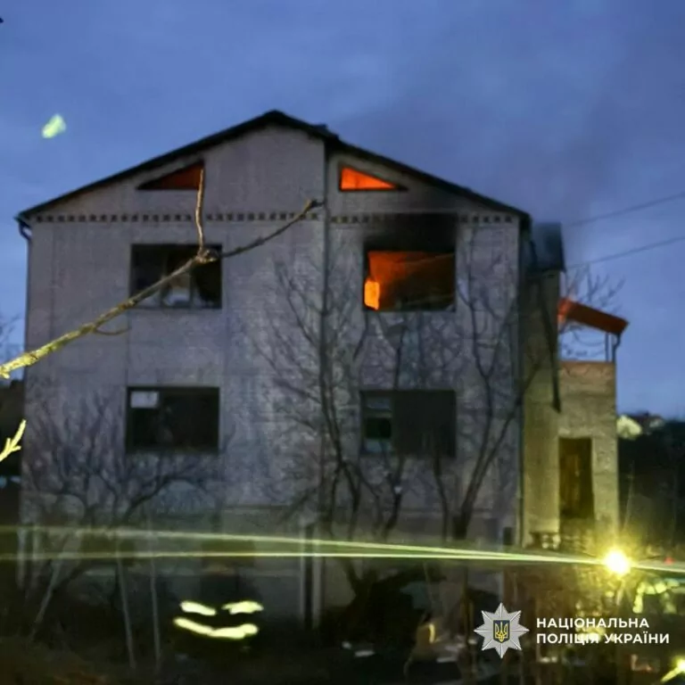 Russians attack Slatyne settlement in Kharkiv region, injuring man