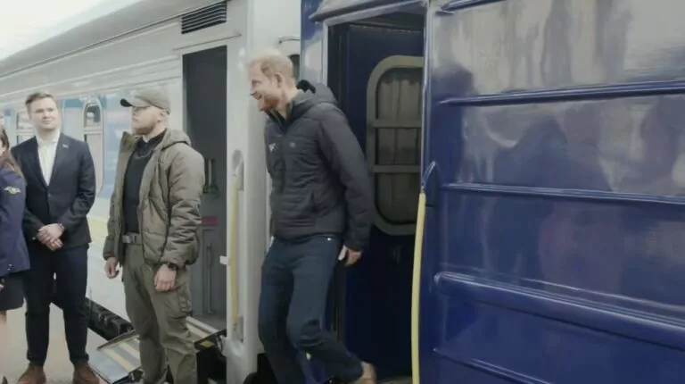 Принц Гаррі втретє прибув до України