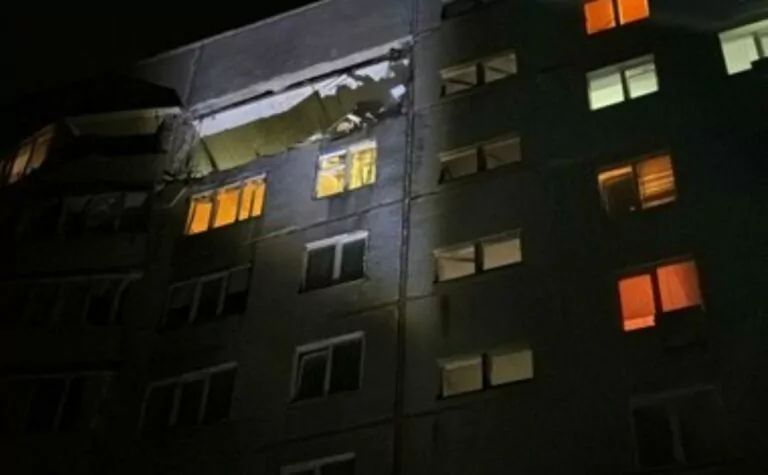 Росіяни вдарили по двох районах Харкова: є постраждалі