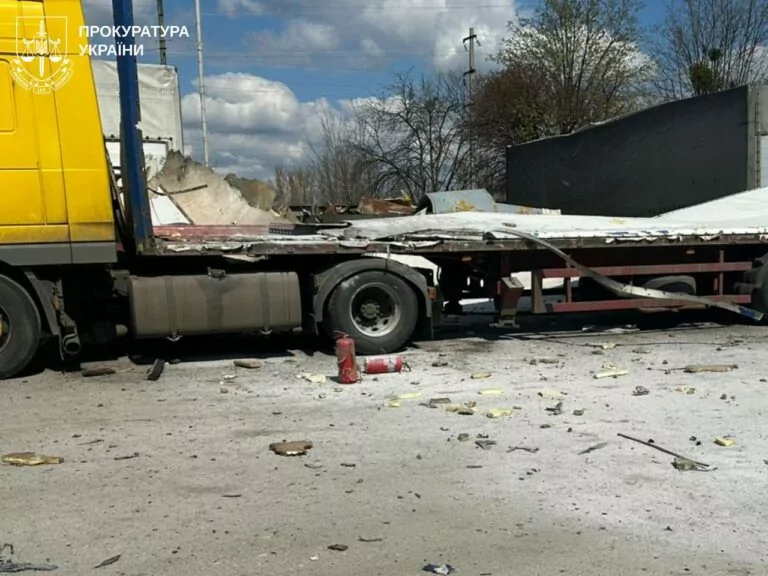 Russian forces attack Derhachi in Kharkiv oblast, injure at least 5 people