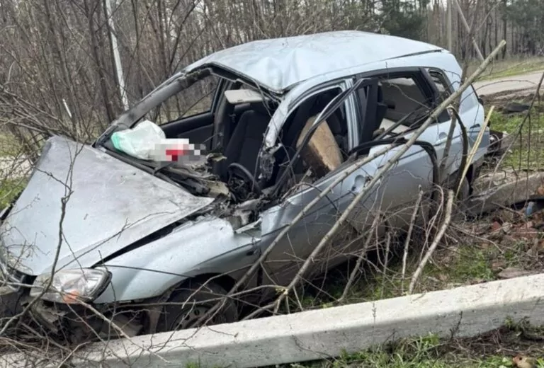 На Харківщині російський безпілотник влучив у цивільне авто: загинув чоловік