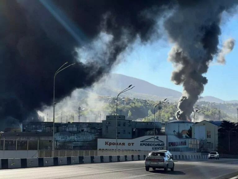 Ukrainian drones attack Russian oil refinery plant in Tuapse for third time in April