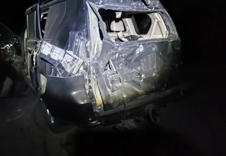 Дрон на оптоволокні вдарив по авто у Руській Лозовій: двоє постраждалих