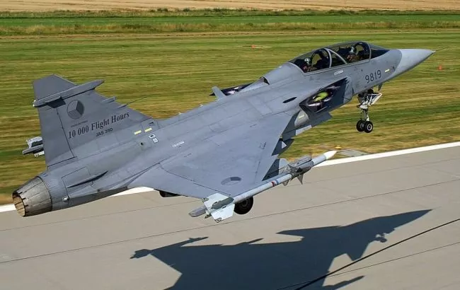 Винищувач Gripen