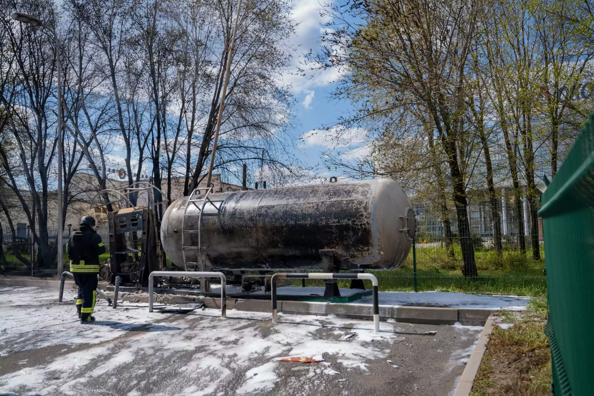 The consequences of the Russian attack on the gas station in Kharkiv on May 2