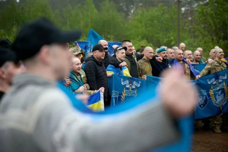 Відбувся перший етап обміну 1000 на 1000: додому повернулися 205 українців