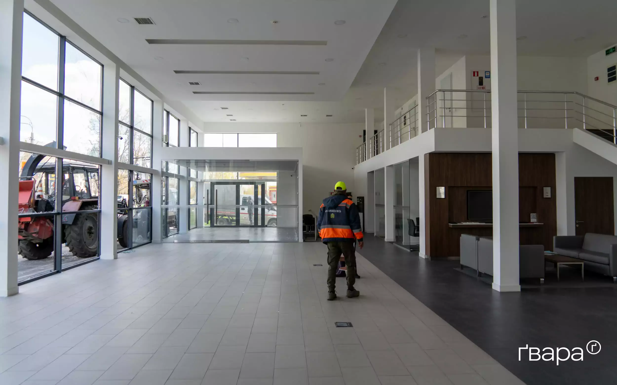 зображення до посту: Наслідки обстрілів АЗС Харкова &mdash; фото