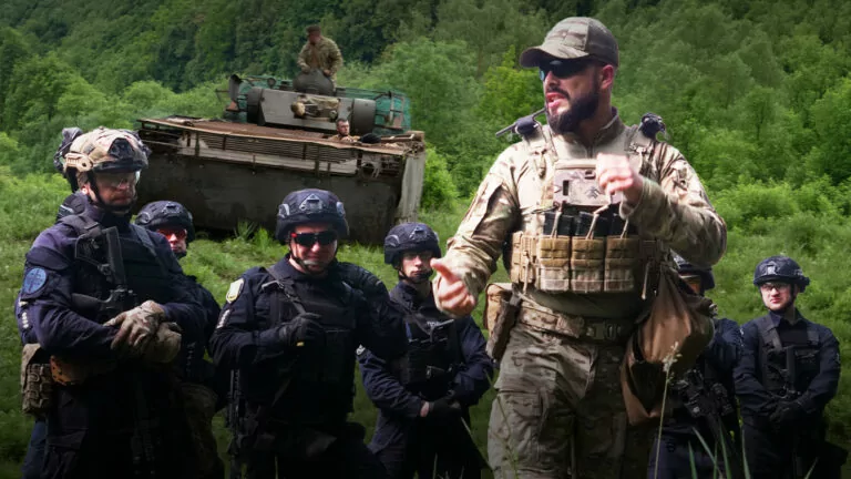 Від патруля до штурму: як «Хартія» готує патрульних до бойових завдань — ВІДЕО