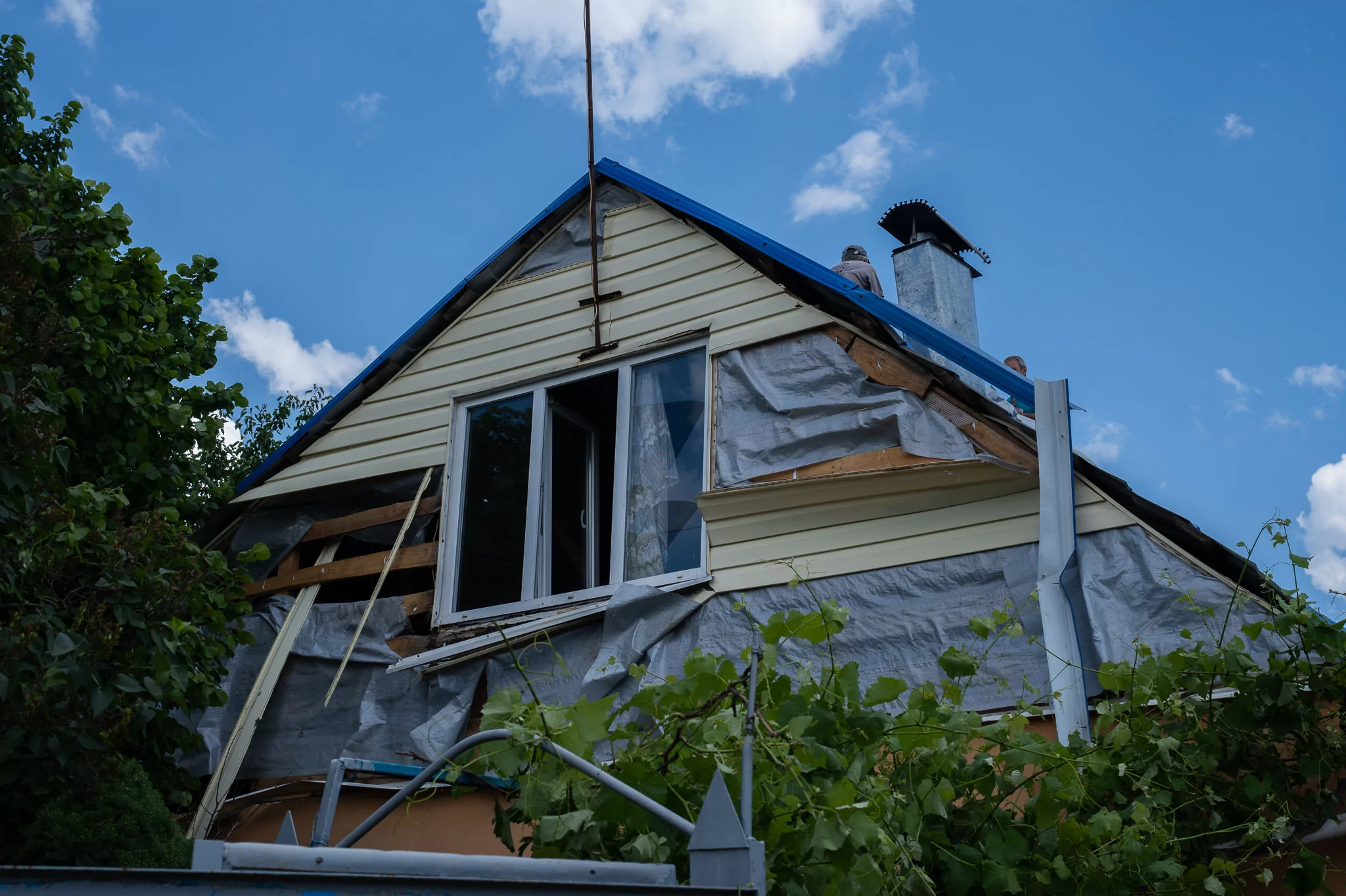 The consequences of the Russian attack on Chuhuiv in Kharkiv oblast on Jun. 9 / Photo: Gwara Media, Mia Klushnikova