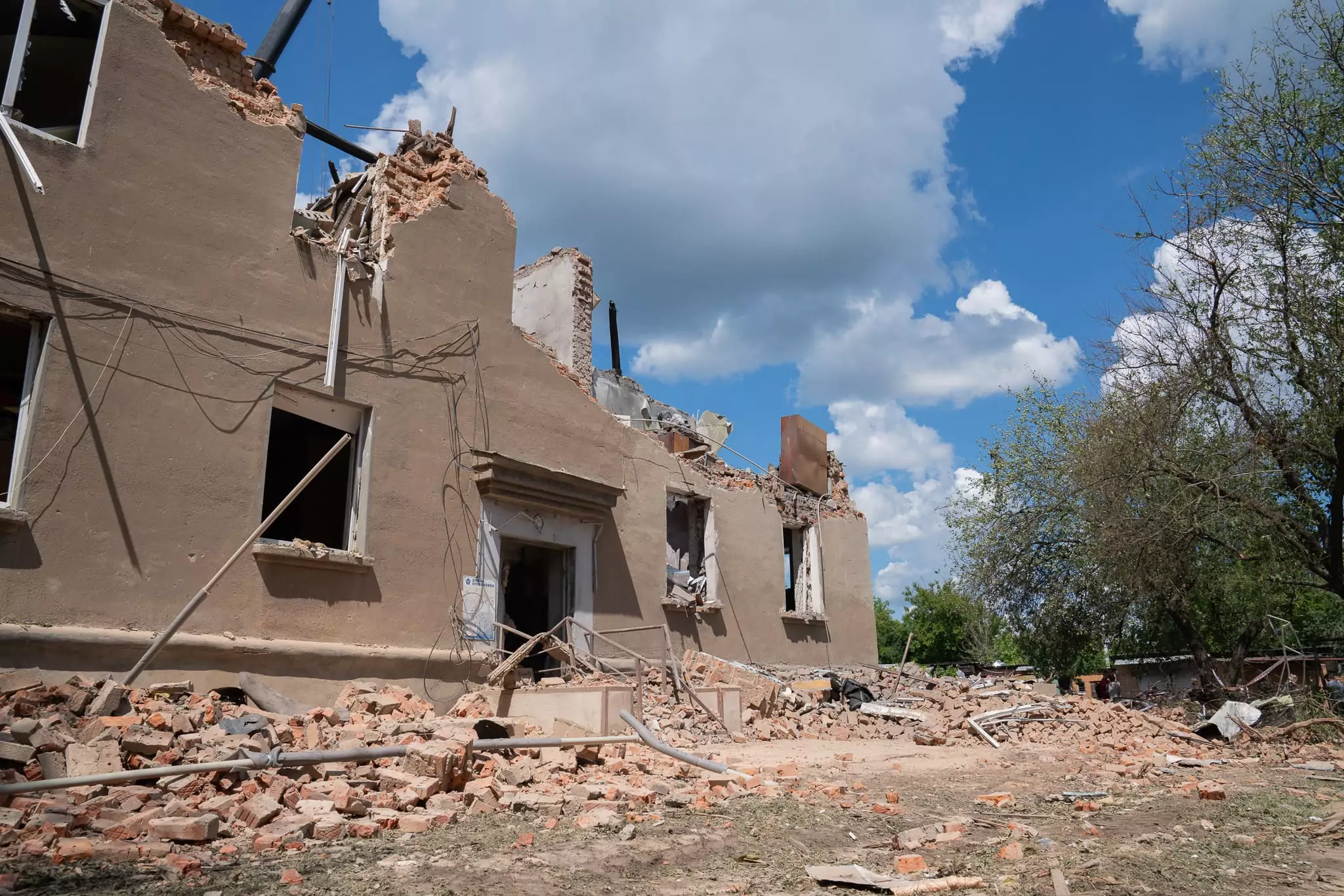 The consequences of the Russian glide bomb attack on Kharkiv on Jun. 20, 2026 / Photo: Gwara Media, Elza Diachenko