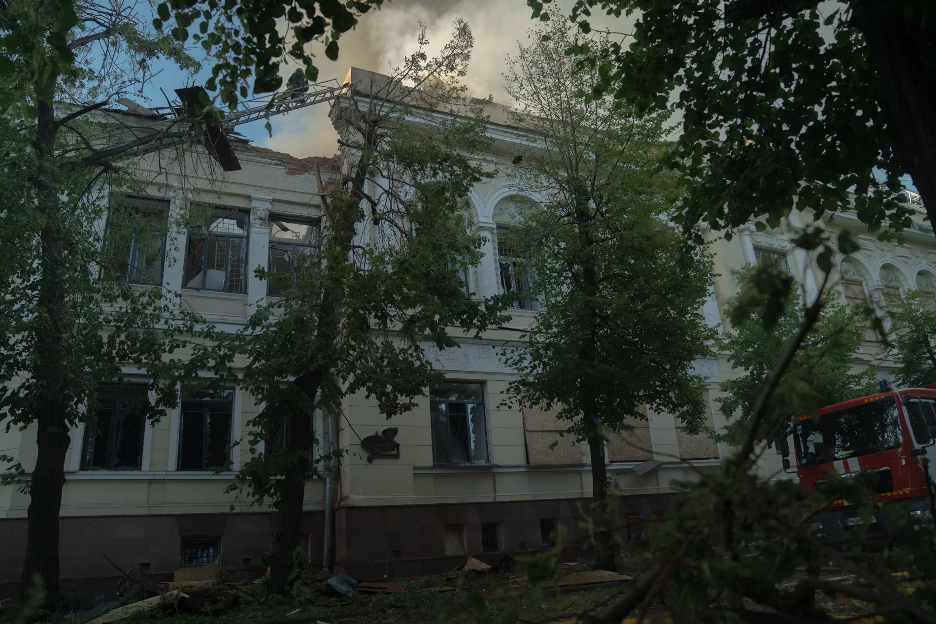 Kharkiv Art Museum right after the Russian attack on Jun. 14 / Photo: Gwara Media, Polina Kulish