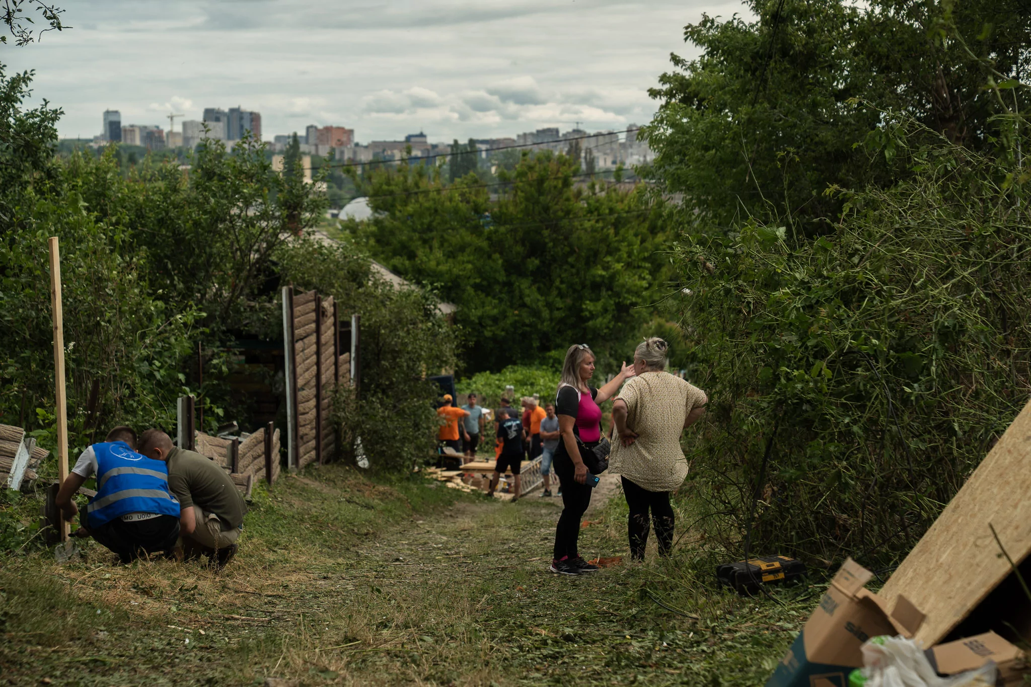 The consequences of the Russian glide bomb attack on the Kholodnohirskyi district of Kharkiv on Jun. 19, 2026 / Photo: Gwara Media, Elza Diachenko