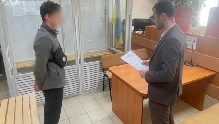 На Харківщині юнака підозрюють у розбещенні дітей та виготовленні дитячого порно